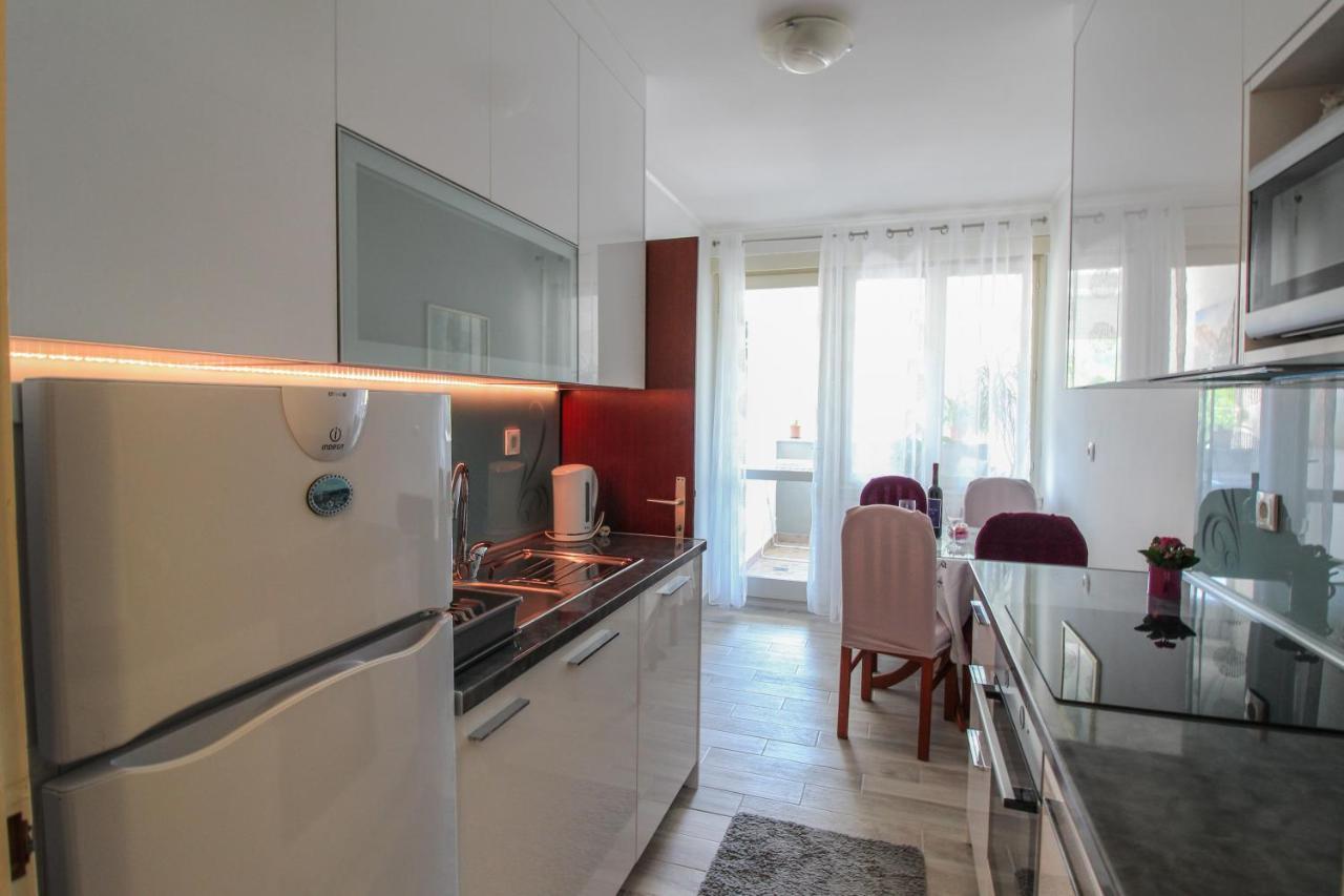 Appartamento Apartman Alka Sinj Esterno foto